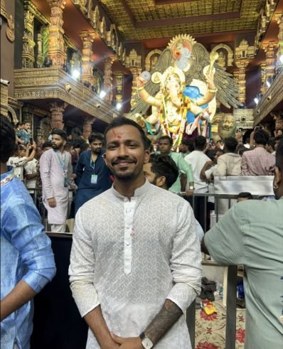 Ninad at a pandal during Ganeshotsav